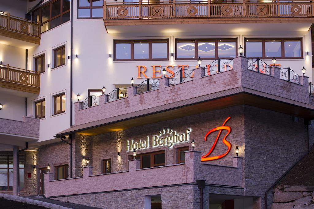 Hotel Berghof Зёлль Экстерьер фото